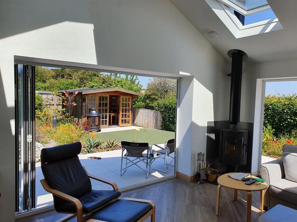 BVRBifolds Open.jpg