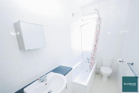 1 bedroom apartment to rent, Armitage Road, Golders Green, NW11