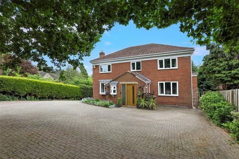 5 bedroom detached house for sale, Woodthorpe Lane, Sandal, Wakefield, WF2