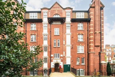 Studio to rent, Beaufort Street, London SW3