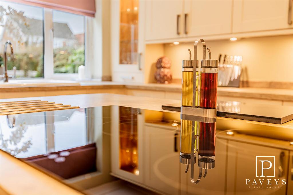 Kitchen diner