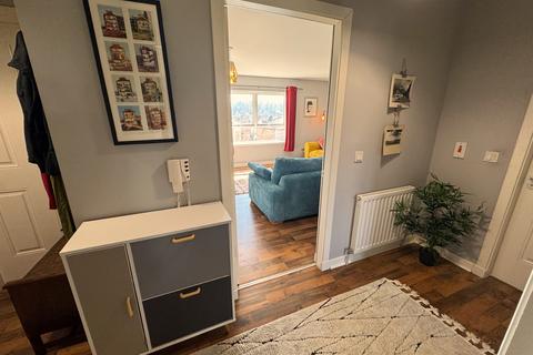 2/2, 3 Manse Brae, Glasgow, G44 5UG