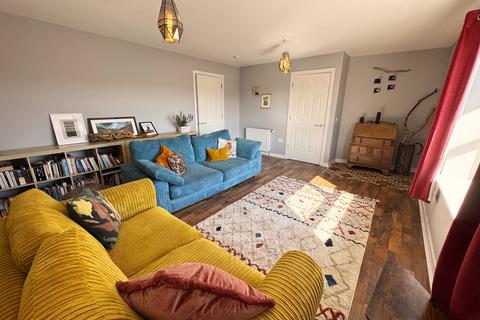 2/2, 3 Manse Brae, Glasgow, G44 5UG