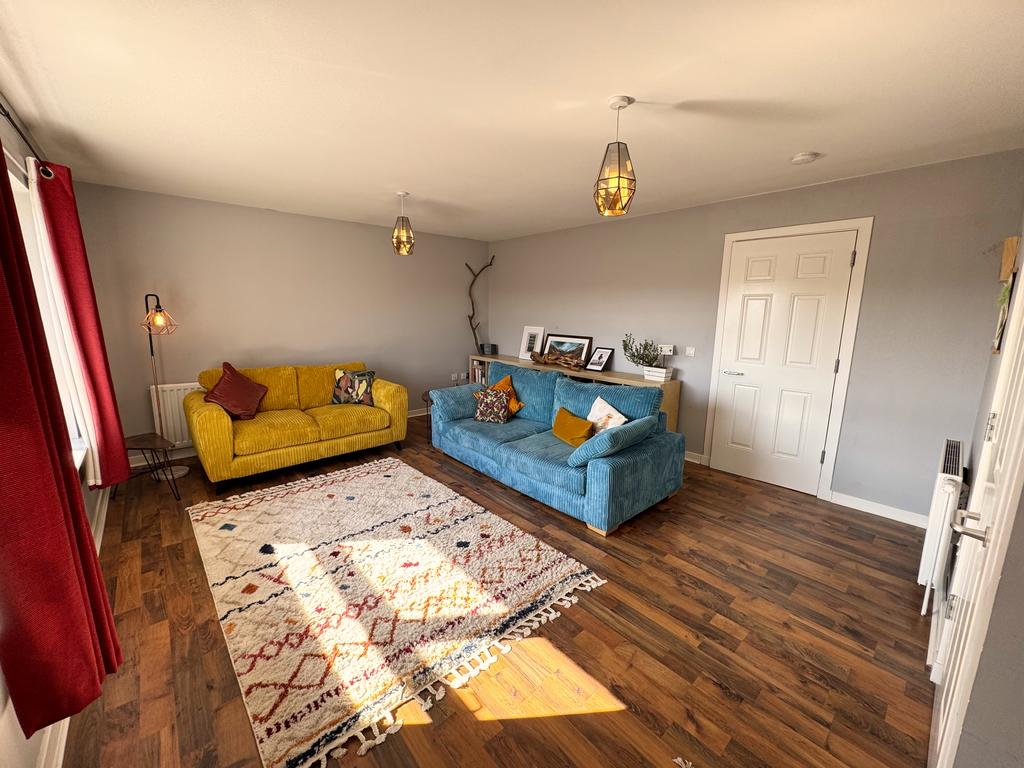 Lounge 4