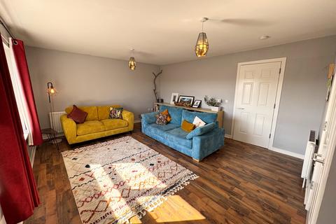 2/2, 3 Manse Brae, Glasgow, G44 5UG