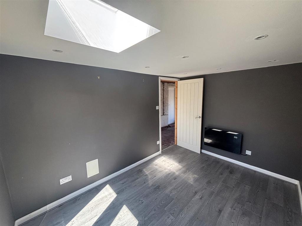 Study / Playroom / Office