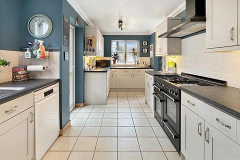 5 bedroom semi-detached house for sale, Manor Park, Histon, Cambridge