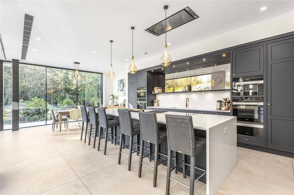 Kitchen/Breakfast