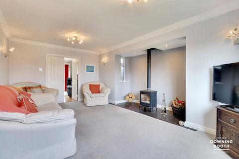 5 bedroom detached house for sale, Vale Close, Lichfield WS13