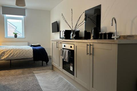 6 bedroom house to rent, Drewry Lane, Derby DE22