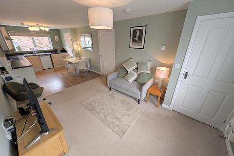 2 bedroom end of terrace house for sale, Patrons Drive, Elworth, Sandbach