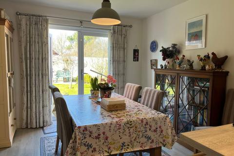 6 Granite Close, South Molton, EX36 3FD