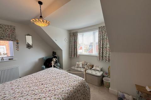 6 Granite Close, South Molton, EX36 3FD