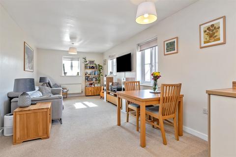 undefined, Centaurus Square, Curo Park Frogmore, St. Albans