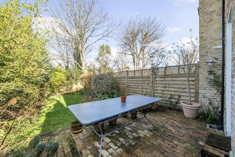 198 Tressillian Road, London, SE4 1XY