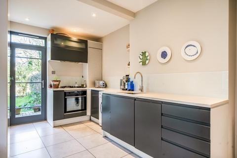 198 Tressillian Road, London, SE4 1XY