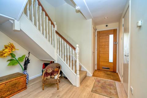 14 Field View, Caversham, Reading, RG4 5HB
