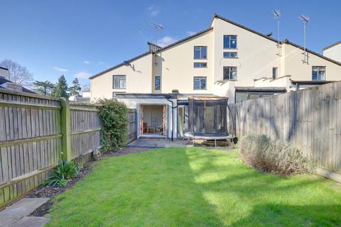 14 Field View, Caversham, Reading, RG4 5HB