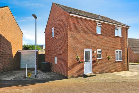 27 Edenside Drive, Attleborough, NR17 2EL