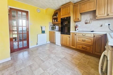 27 Edenside Drive, Attleborough, NR17 2EL