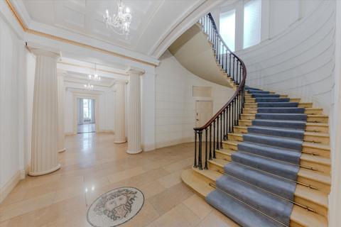 Flat 12, 4 Queen Annes Gate, London, SW1H 9AA