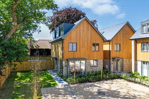 undefined, Lower Pennington Lane, Lymington, Hampshire, SO41