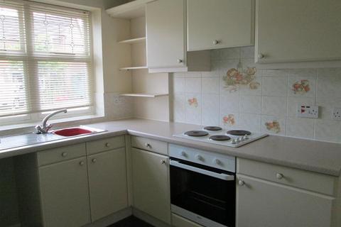 2 bedroom terraced house to rent, Phoenix Close, Rugeley, Staffordshire