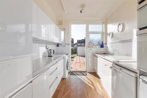 30 Heath Drive, London, SW20 9BG