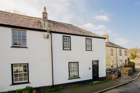 2 bedroom cottage for sale, Grenville Road, Lostwithiel, Cornwall, PL22