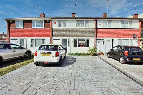 3 Welbeck Close, Borehamwood, WD6 1UG