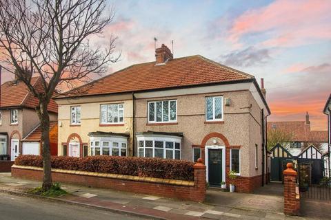 3 bedroom semi-detached house for sale, Queens Road, Monkseaton, Whitley Bay