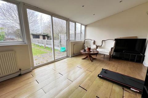 3 bedroom house for sale, South Park Road, Ilford