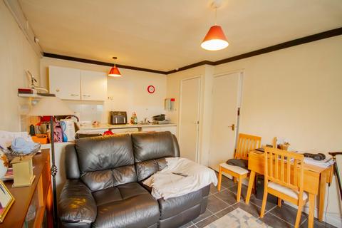 1 bedroom flat for sale, Riverside Court, Quay Street, Lostwithiel, Cornwall, PL22