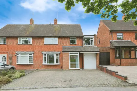 5 bedroom semi-detached house to rent, Shenley Lane, Selly Oak B29