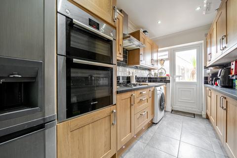 134 Carlton Road, Erith, DA8 1DU