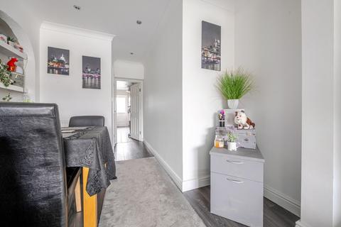 134 Carlton Road, Erith, DA8 1DU