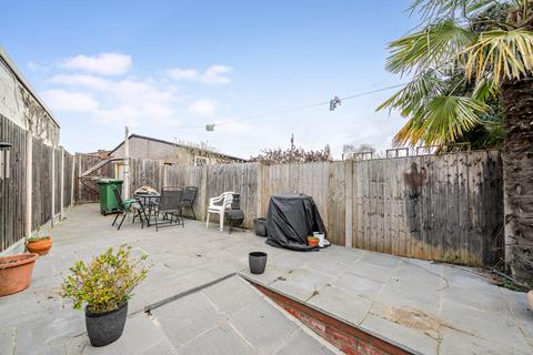 134 Carlton Road, Erith, DA8 1DU