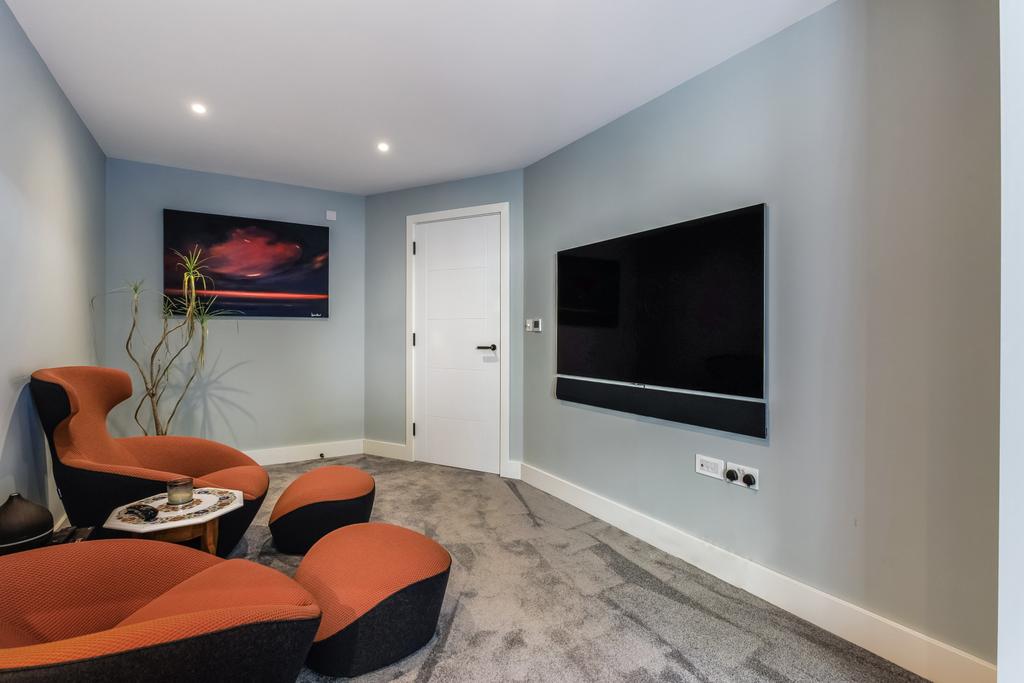Bedroom 3/ Snug