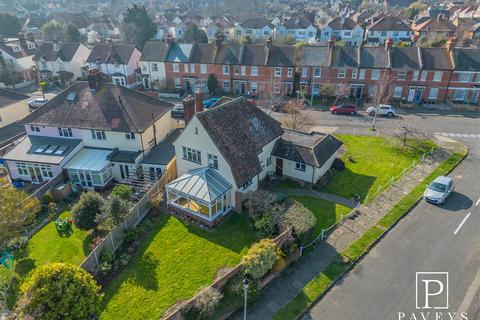 23 Eton Road, Frinton-on-sea, CO13 9JA