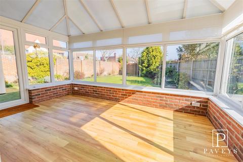 23 Eton Road, Frinton-on-sea, CO13 9JA