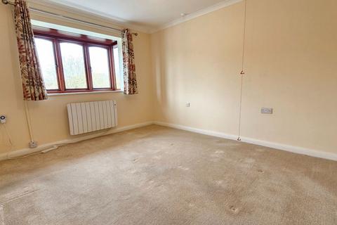 2 bedroom retirement property for sale, The Maltings, Thatcham RG19