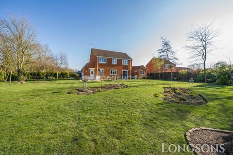 7 Bittern Close, Necton, Swaffham, PE37 8NP