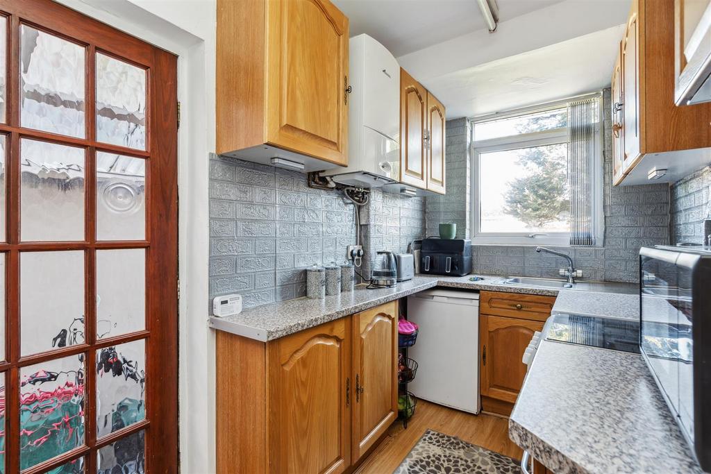 278 Hobs Moat Road 1.jpg