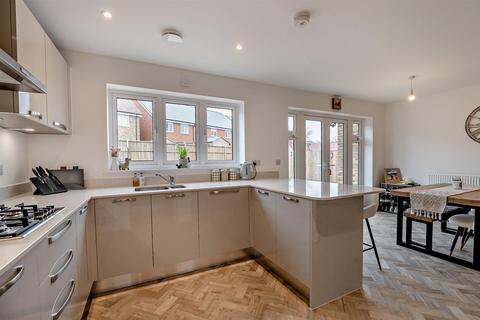 4 bedroom detached house for sale, Hemingburgh Drive, Otham, Maidstone