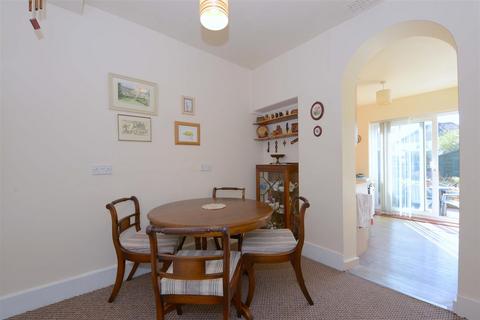 3 bedroom terraced house for sale, Corndon Crescent, Sundorne, Shrewsbury