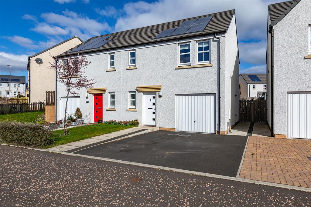 4 Knoll Park Avenue Galashiels 03.JPG