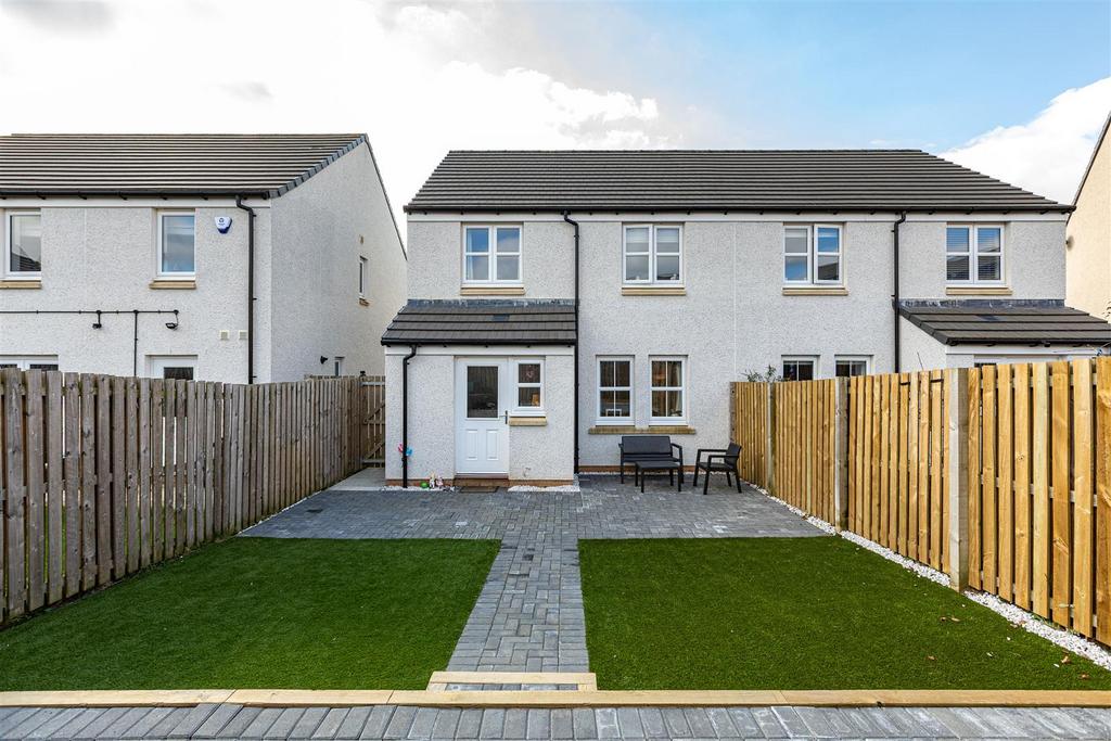 4 Knoll Park Avenue Galashiels 36.JPG