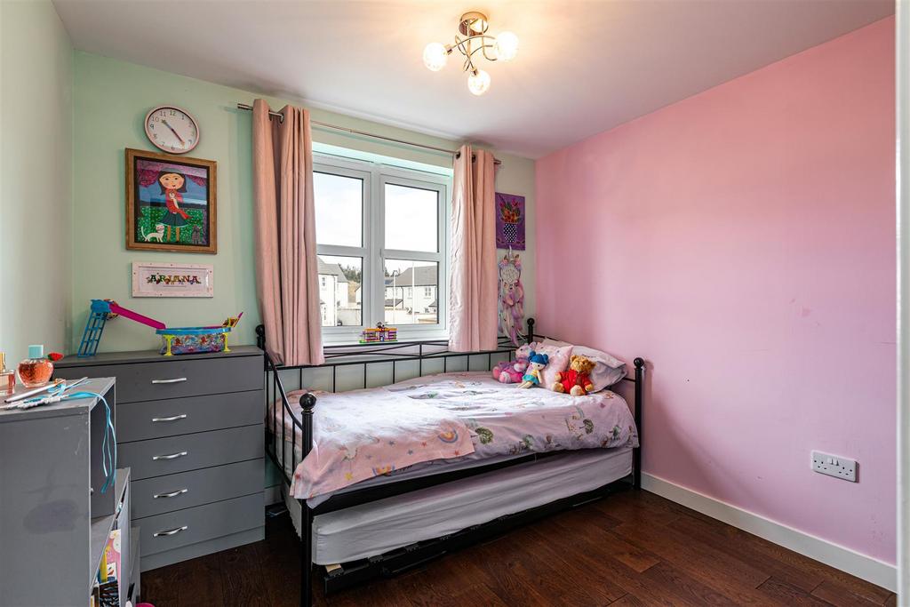4 Knoll Park Avenue Galashiels 20.JPG