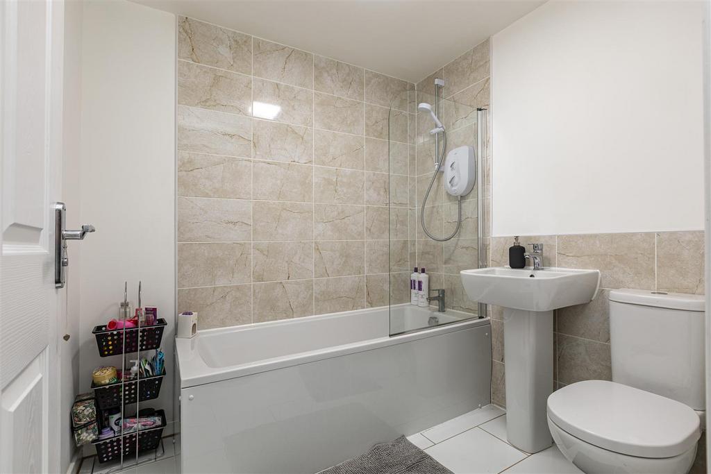 4 Knoll Park Avenue Galashiels 24.JPG