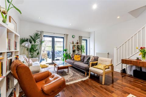 17 Acer Road, London, E8 3GX
